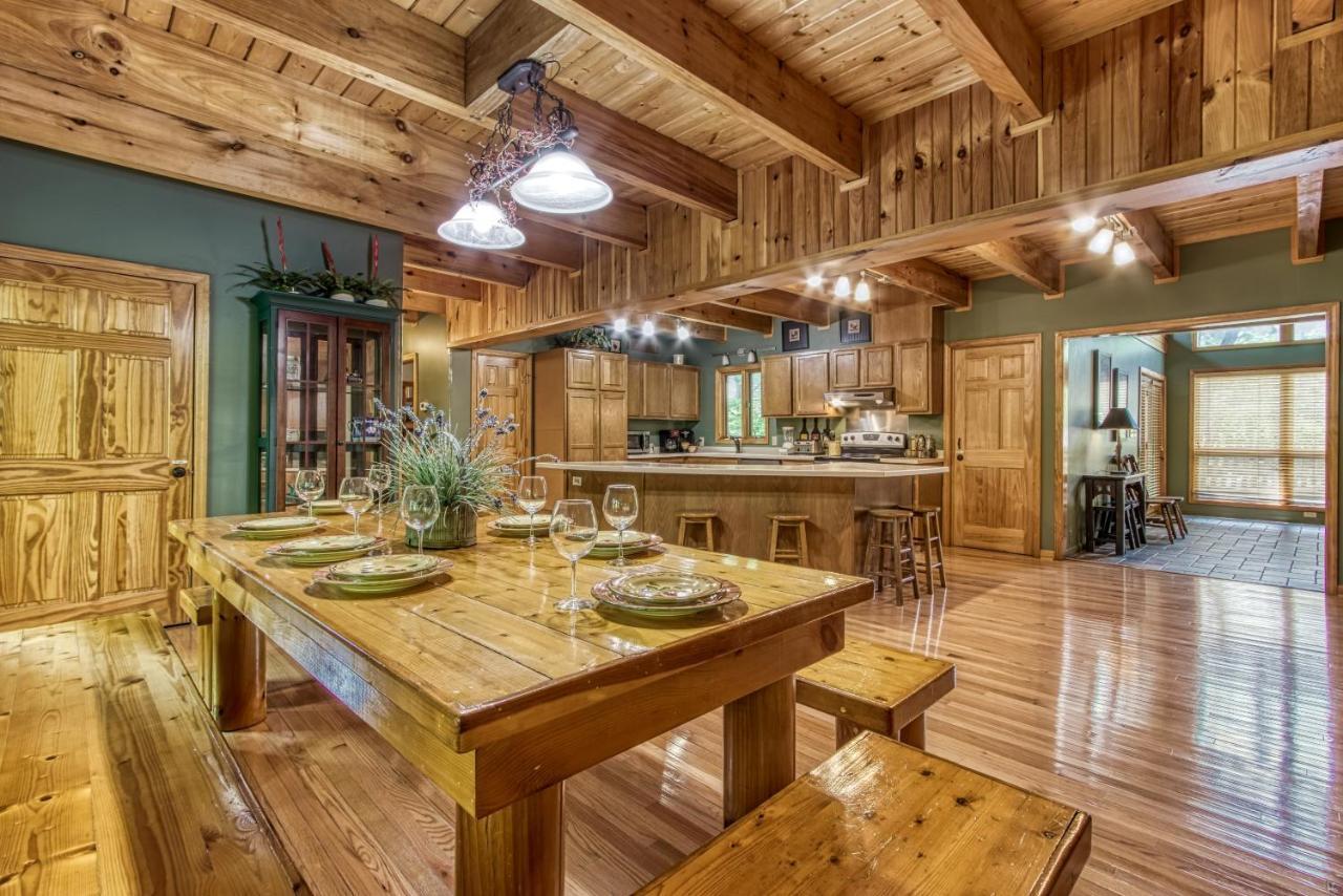 סביירוויל Mountain Lake Lodge, Hot Tub, Theater Room, 1089 Free Tickets Each Paid Day, Dollywood And More מראה חיצוני תמונה