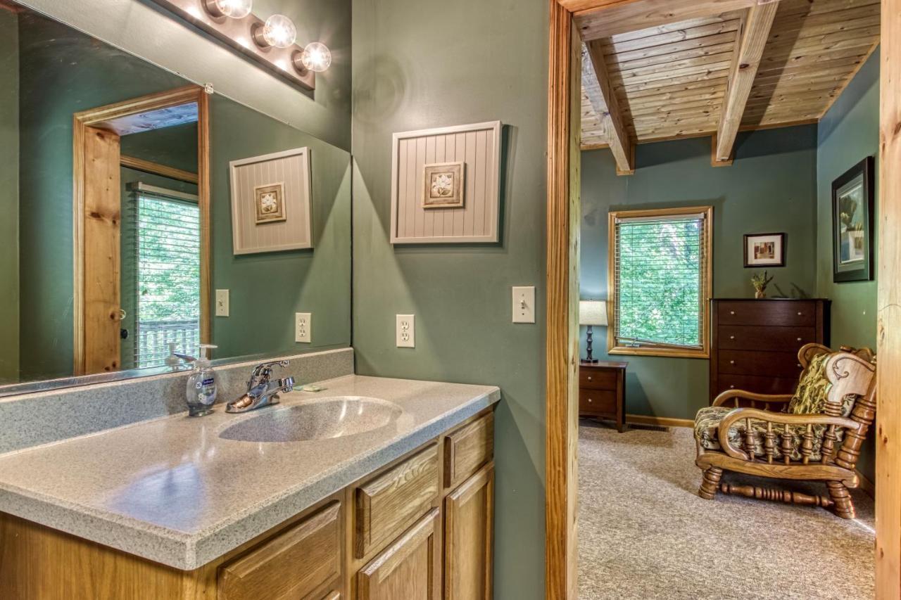 סביירוויל Mountain Lake Lodge, Hot Tub, Theater Room, 1089 Free Tickets Each Paid Day, Dollywood And More מראה חיצוני תמונה