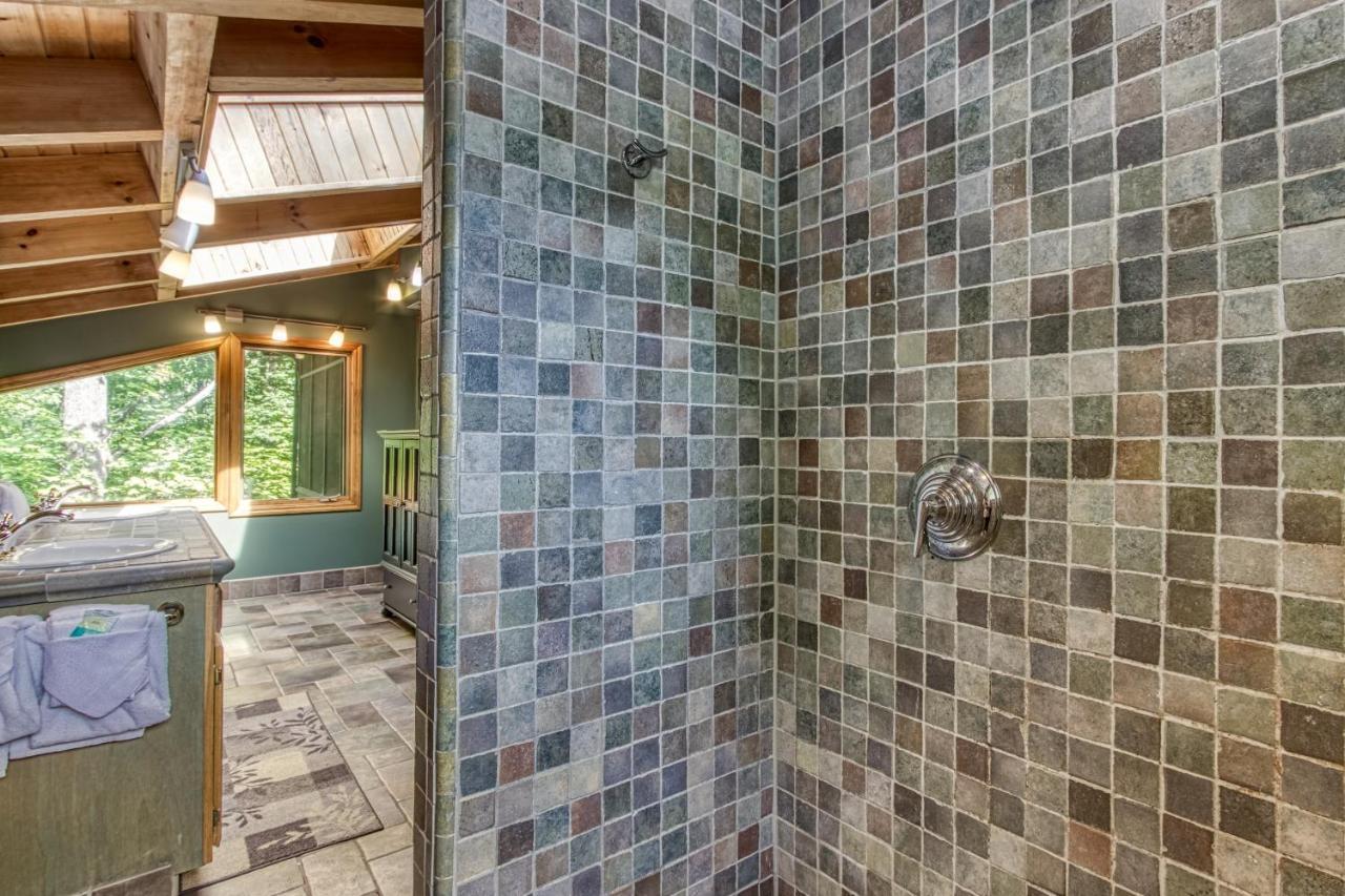 סביירוויל Mountain Lake Lodge, Hot Tub, Theater Room, 1089 Free Tickets Each Paid Day, Dollywood And More מראה חיצוני תמונה