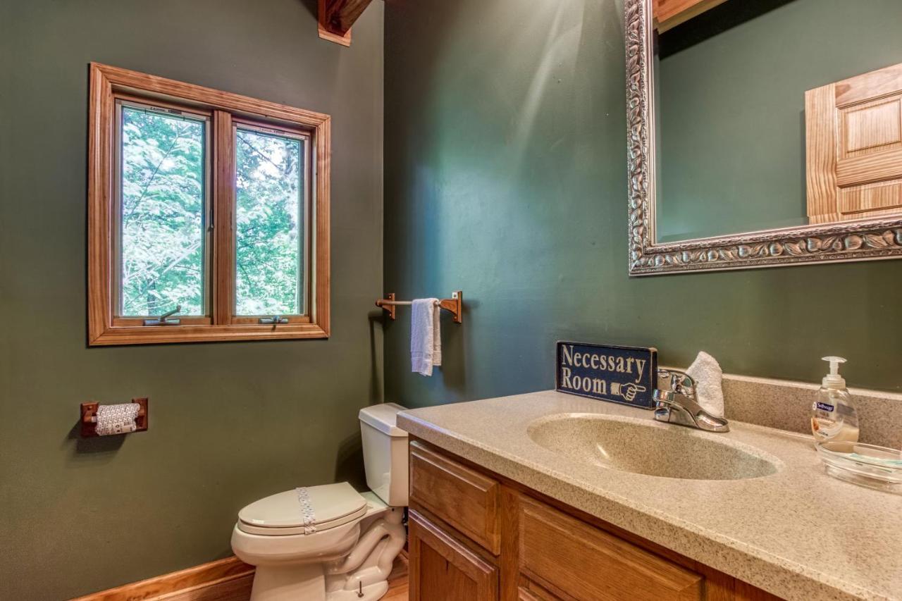 סביירוויל Mountain Lake Lodge, Hot Tub, Theater Room, 1089 Free Tickets Each Paid Day, Dollywood And More מראה חיצוני תמונה