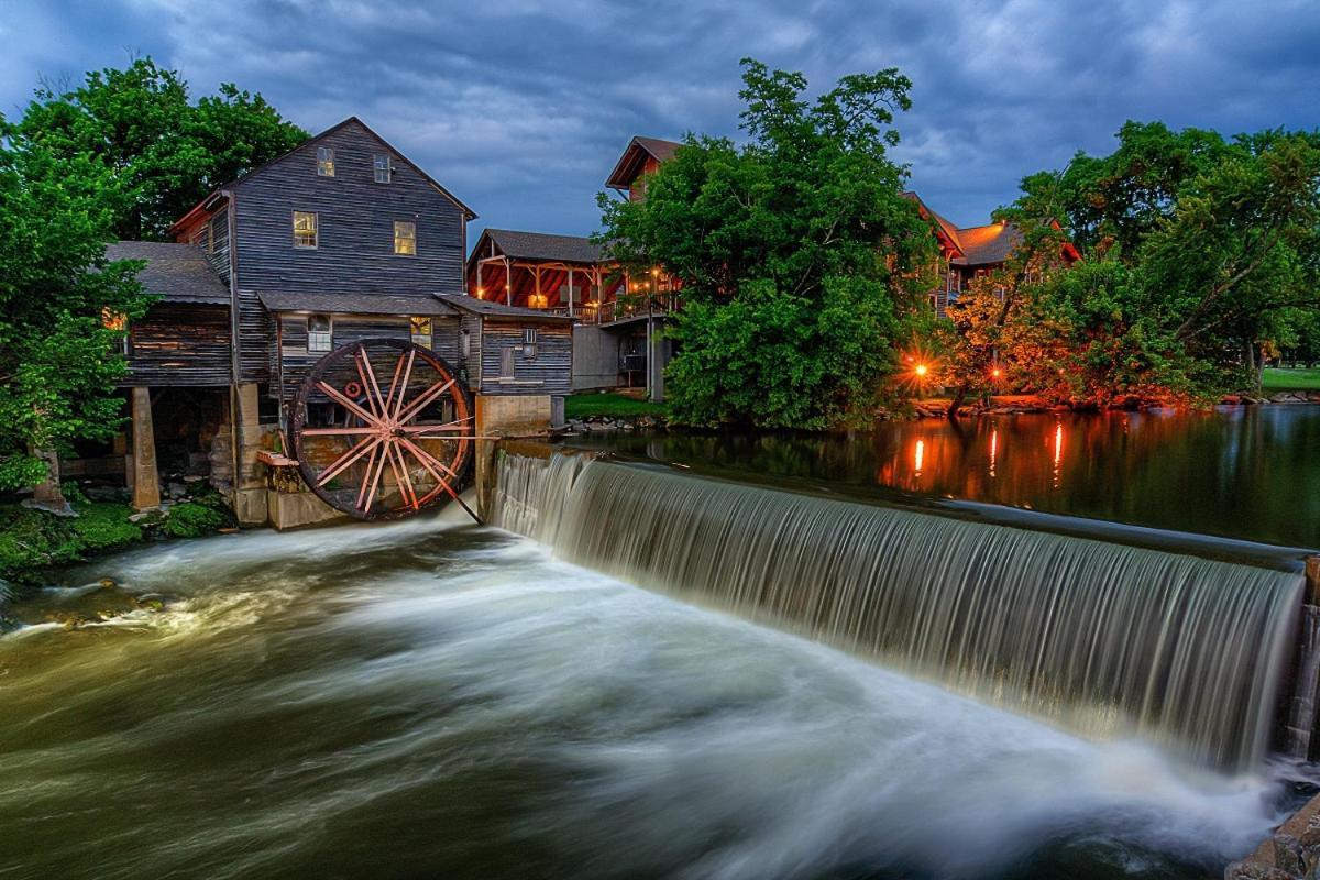 סביירוויל Mountain Lake Lodge, Hot Tub, Theater Room, 1089 Free Tickets Each Paid Day, Dollywood And More מראה חיצוני תמונה