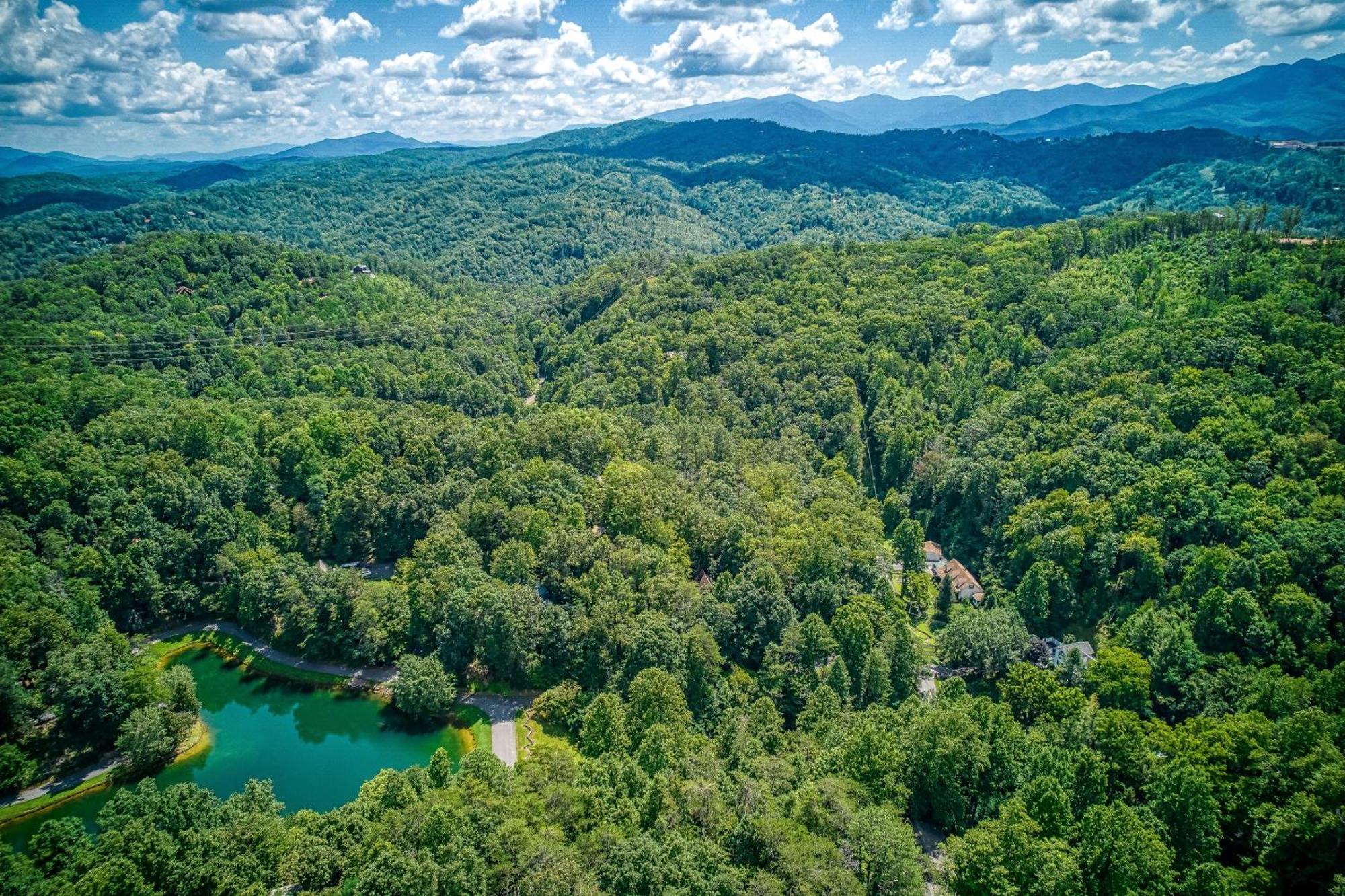 סביירוויל Mountain Lake Lodge, Hot Tub, Theater Room, 1089 Free Tickets Each Paid Day, Dollywood And More מראה חיצוני תמונה