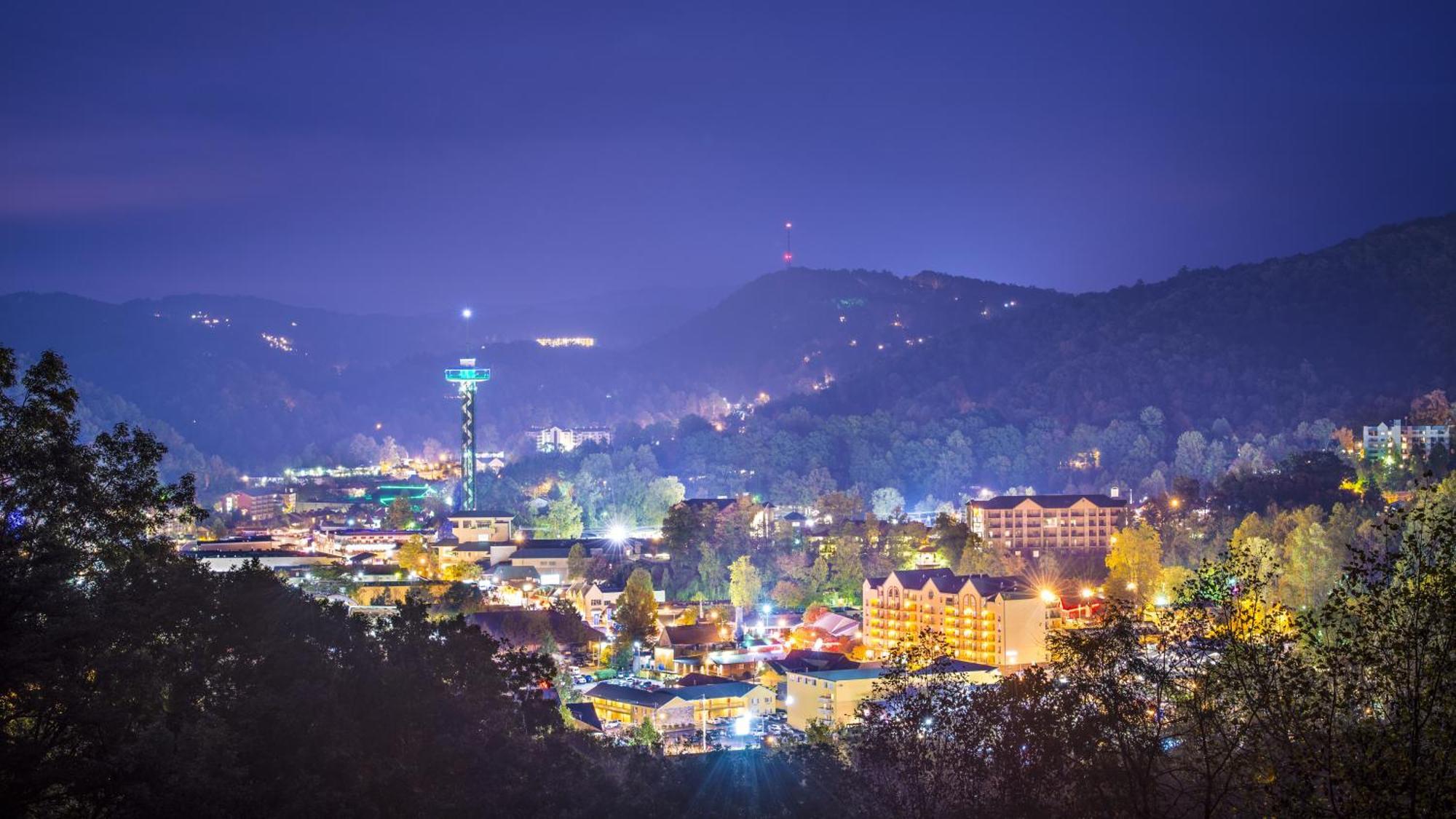 סביירוויל Mountain Lake Lodge, Hot Tub, Theater Room, 1089 Free Tickets Each Paid Day, Dollywood And More מראה חיצוני תמונה
